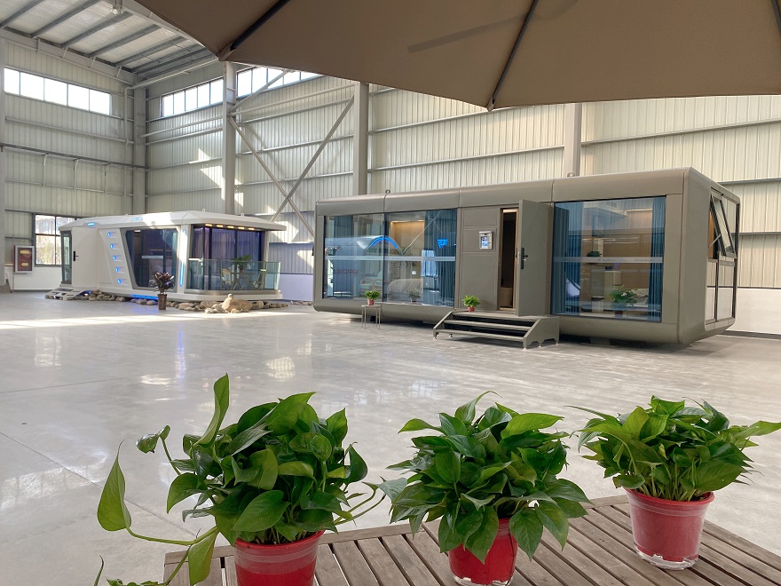 【德瀾仕】——邀您入住民宿太空艙，享夢幻星空之旅……